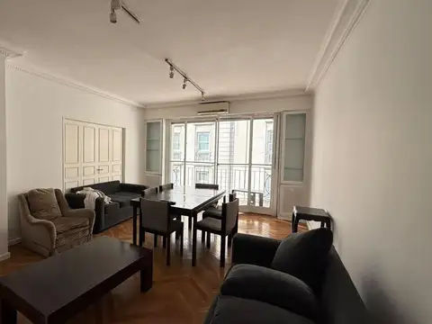 Ayacucho y Av Alvear, Piso alto 101m2, 3 Ambientes C/Dependencia, Balcón a la calle, Recoleta