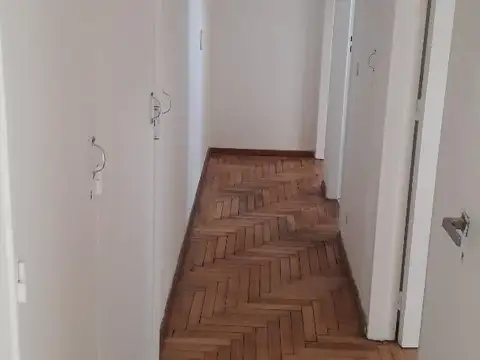 Departamento en Alquiler en Villa Urquiza, $ 900.000