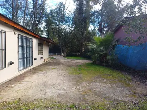 Casa en Venta con 5 cocheras