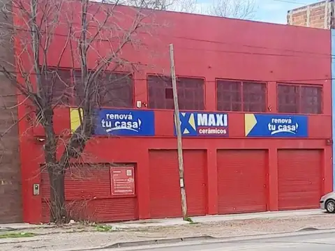 Local de grandes dimensiones 