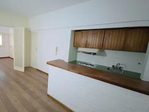 MONOAMBIENTE Juan Bautista Alberdi 530 2º Piso por escalera //SIN MASCOTA//