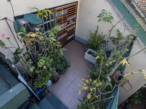 Casa 3 ambientes con 2 baños