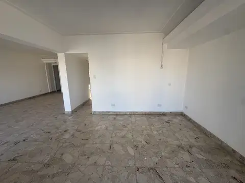 Departamento 4 ambientes con 4 baños