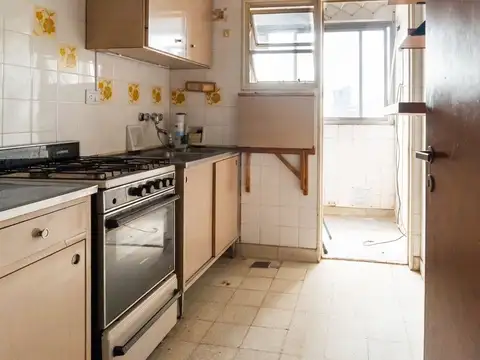 Avenida Pellegrini 1100