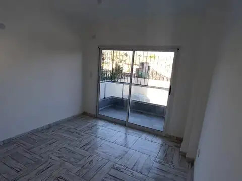 DEPARTAMENTO 2 AMBIENTES C/BALCON