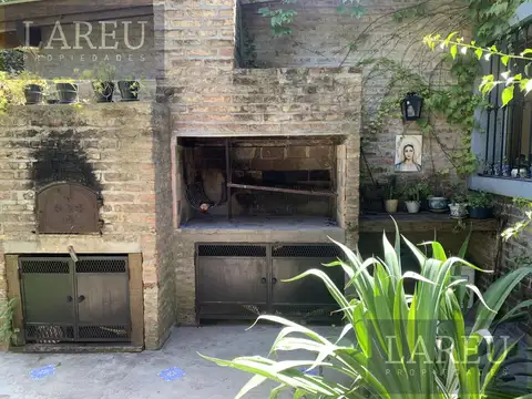 Casa 7 ambientes con 3 baños