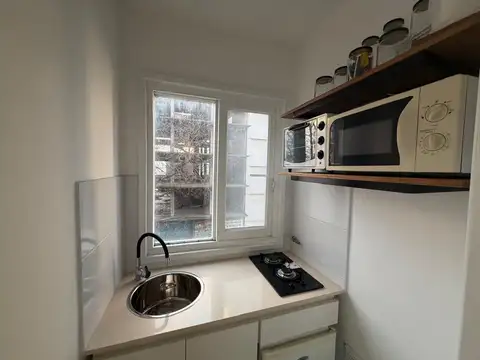 VENTA DEPARTAMENTO AMBIENTE Y MEDIO AL FRENTE