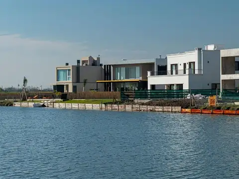 Terreno en Venta de 1032,0 m2