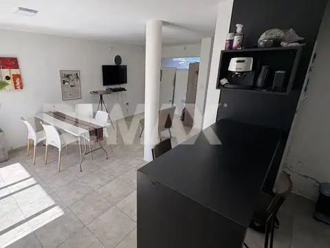 Depto Tipo Casa en Venta con 1 cocheras
