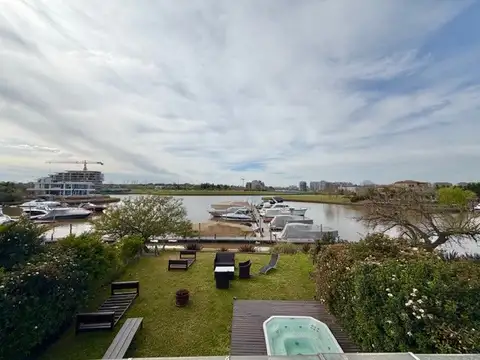 Marinas Yacht 100