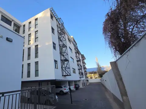Departamento en Venta de 5 ambientes
