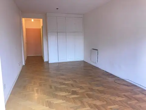 Departamento en Alquiler en Vicente Lopez Vias / Rio, $ 600.000