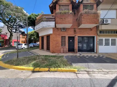 PH de 2 ambientes  en alquiler Villa Martelli, sin expensas