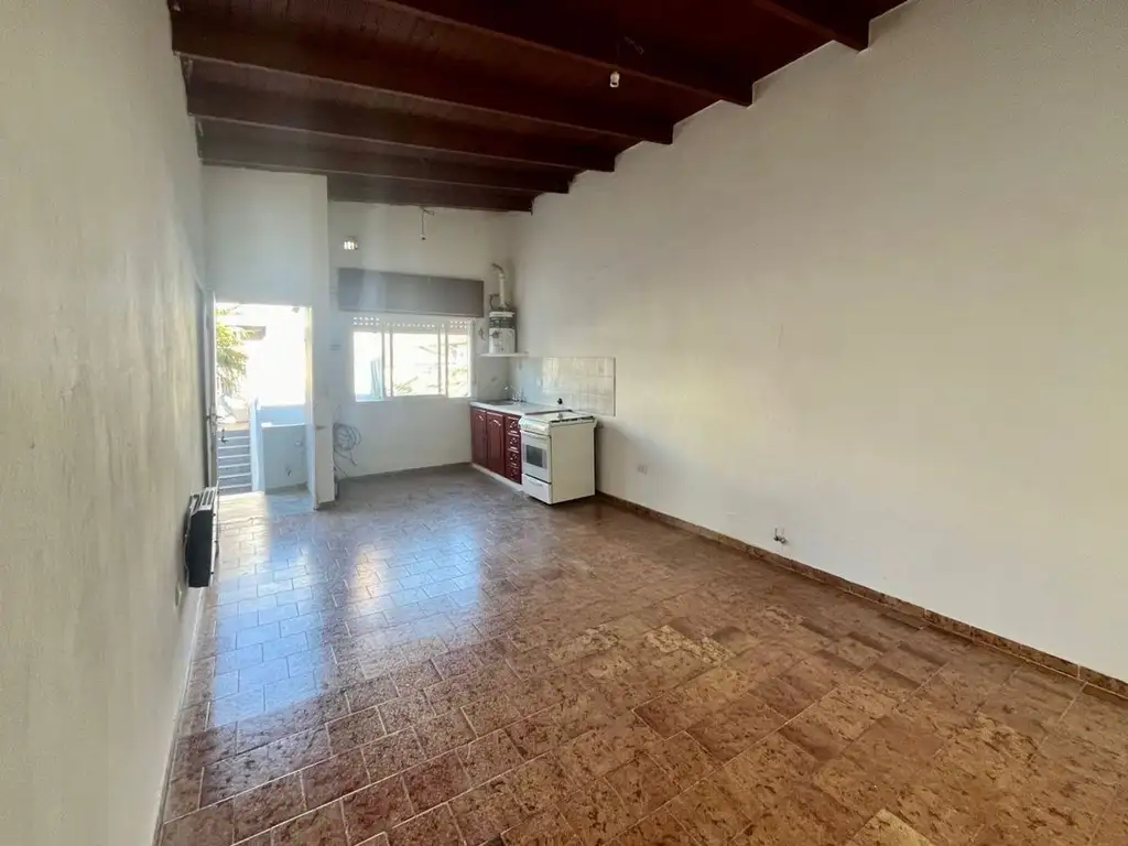 calle 6 entre 63 y 64 1500