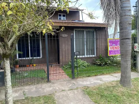 OPORTUNIDAD PROPIEDAD EN VENTA LA REJA CENTRO 