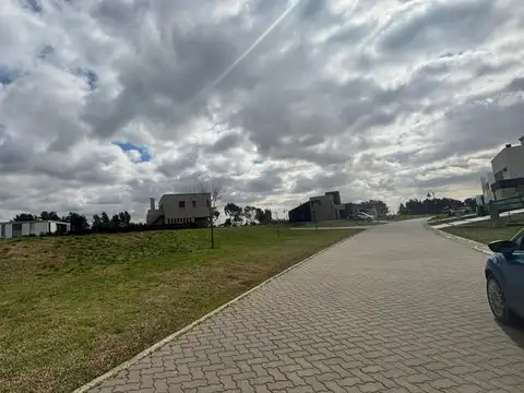 VENTA TERRENO VILLALOBOS INTERNO 1037 M2