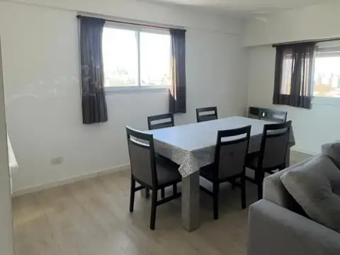 Departamento 4 ambientes con 2 baños
