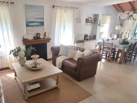 Casa en Venta de 3 dormitorios