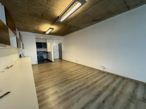 Departamento en Alquiler en Colegiales, $ 900.000