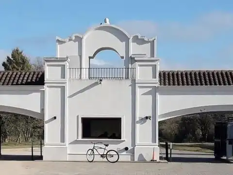 LOS CARDALES COUNTRY CLUB