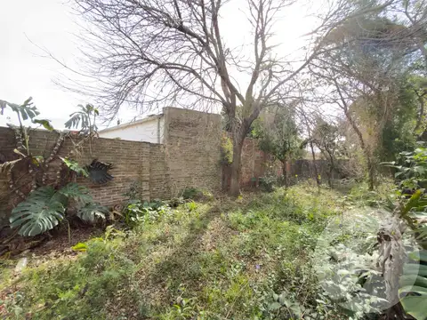 Lote con mejoras en venta | Ideal para reciclar o construir | Lavalle  I USD 38.000