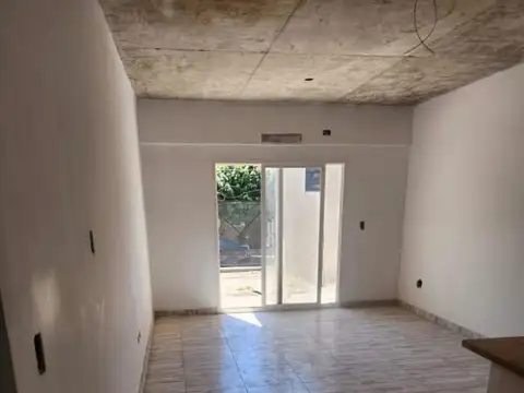 Departamento en Alquiler en Pilar, $ 630.000