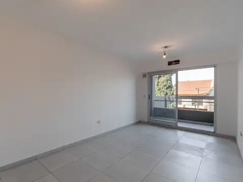 Int. Witcomb 2861 , Piso No definido