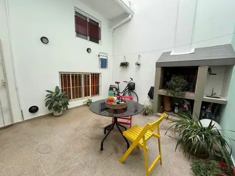 IMPECABLE PH  EN UNA UBICACIÓN PRIVILEGIADA DE CABALLITO.