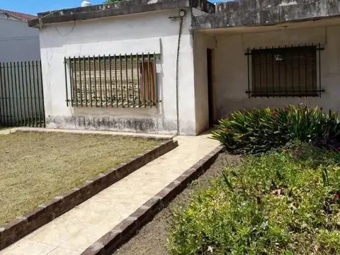 Marco Avellaneda 700