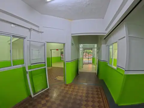 IMPONENTE INMUEBLE