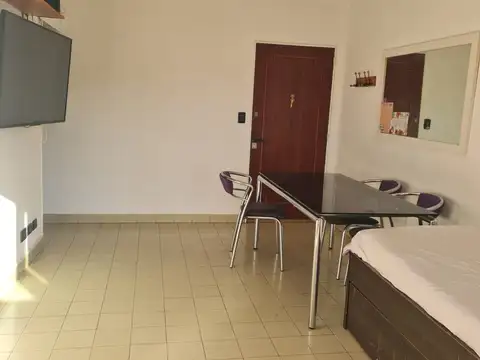 Mariscal Francisco Solano López 2100, Piso 2