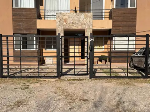 DEPARTAMENTO PH 3 AMBIENTES EN VENTA, PUEBLO LOS CARDALES