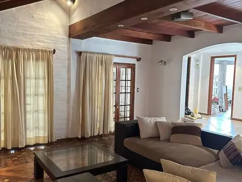 Casa en Venta al Noroeste