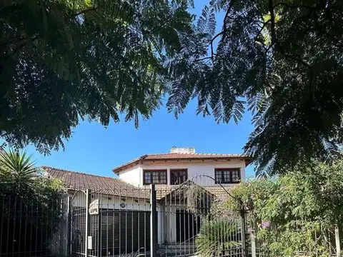 Casa en venta - 3 dormitorios - Argüello, Córdoba