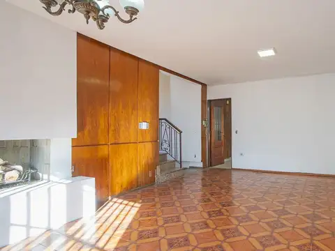 Depto Tipo Casa 3 ambientes con 2 baños