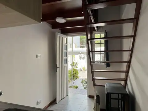 Depto Tipo Casa en Alquiler de 2 ambientes