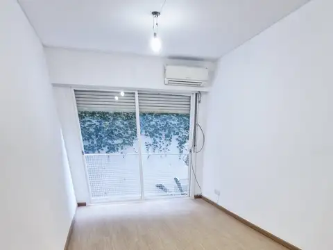 Avenida Santa Fe 2600, Piso 1