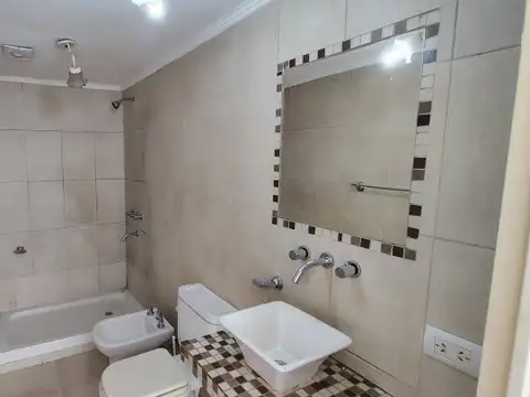 Departamento 2 ambientes con balcon