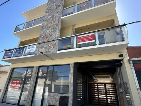 Venta PREVENTA, departamentos de 1,2 y 3 ambientes en Lobos Centro