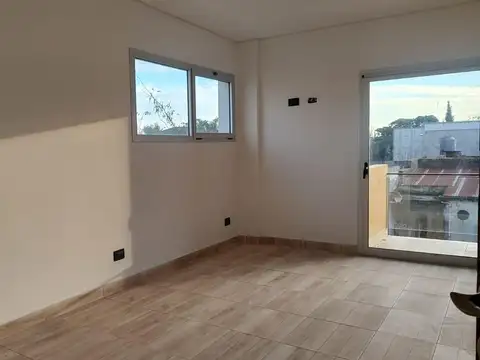 Local en Venta en Lobos, USD 58.000