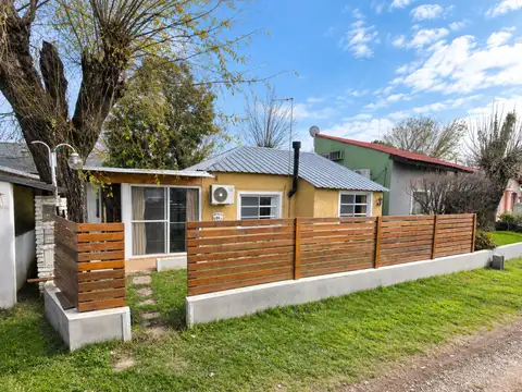 Venta Casa 3 ambientes en Country Roda Escobar