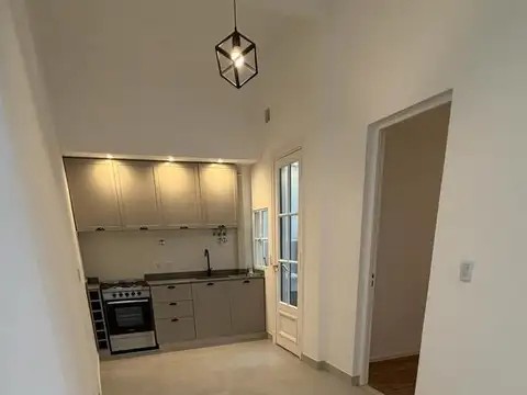 Depto Tipo Casa en Venta en Caballito, USD 119.000
