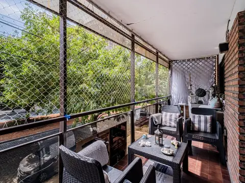 VENTA - Belgrano R/Colegiales - 4amb c/dependencia - Cochera