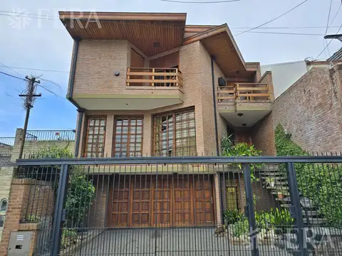 PASAJE CALDERON al 6100