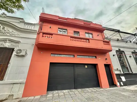 Casa/Local reciclado a nuevo. Única. Palermo.