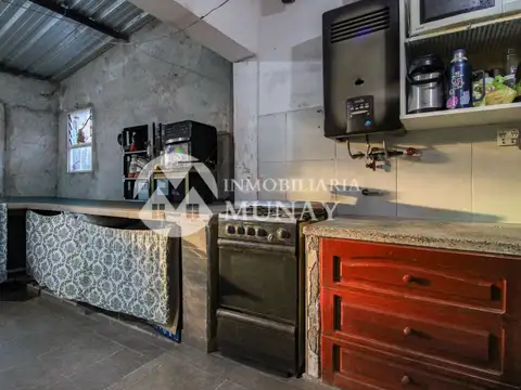 Casa 5 ambientes con 1 baño