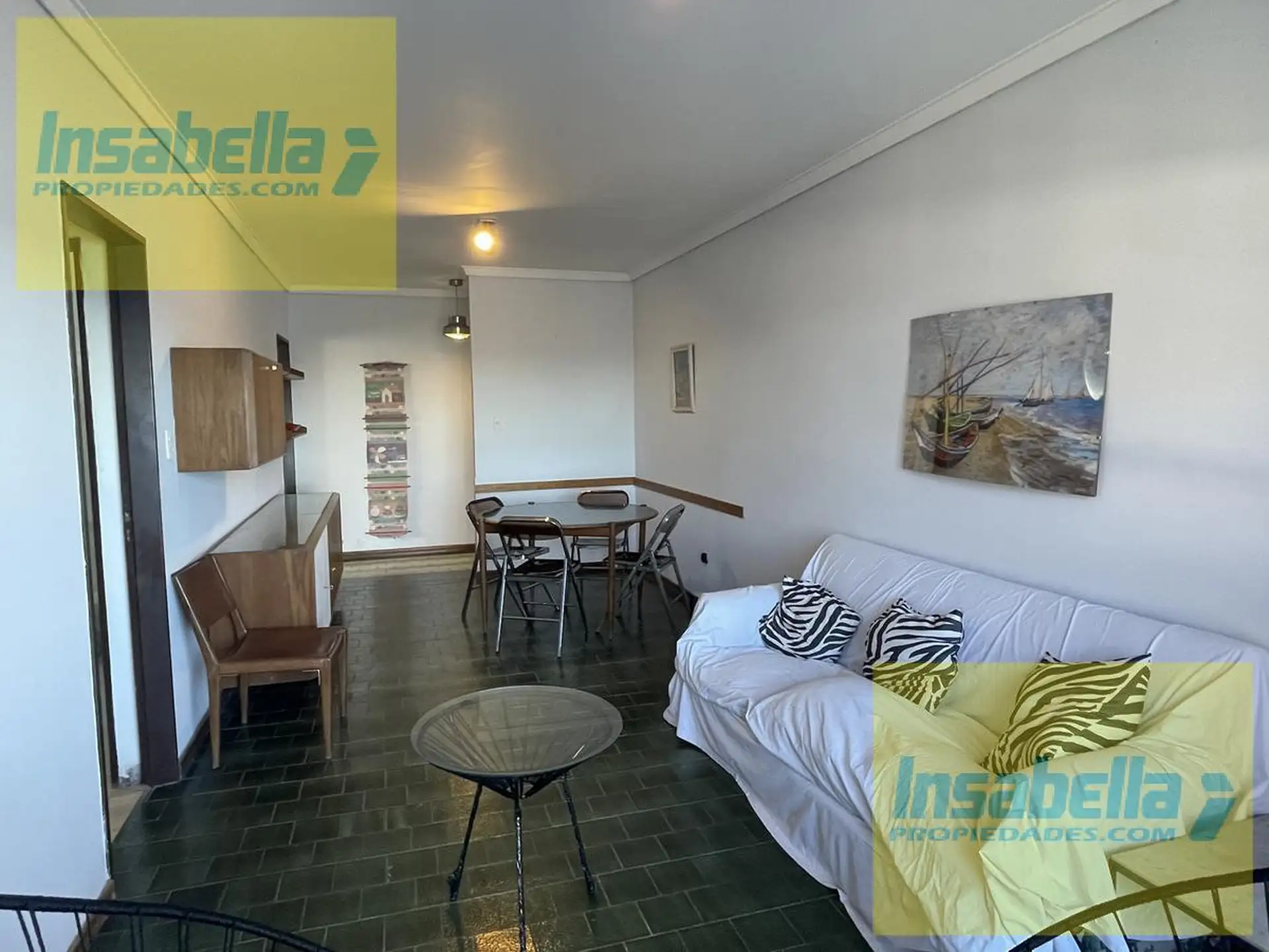 Departamento en venta en Varese, 4 amb, 76m² con cochera