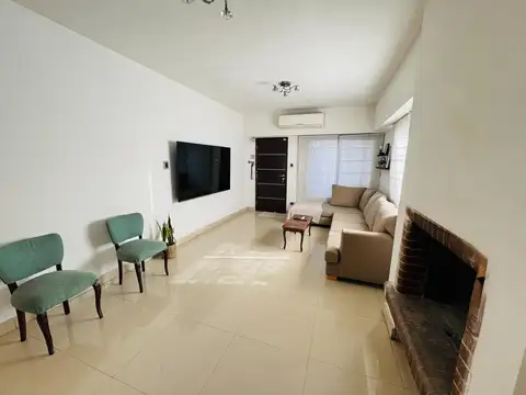 Hipolito Yrigoyen 10800