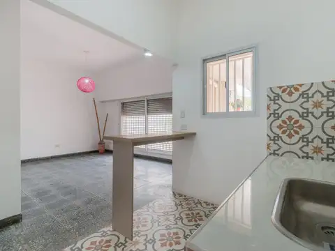 Depto Tipo Casa en Venta de 3 ambientes