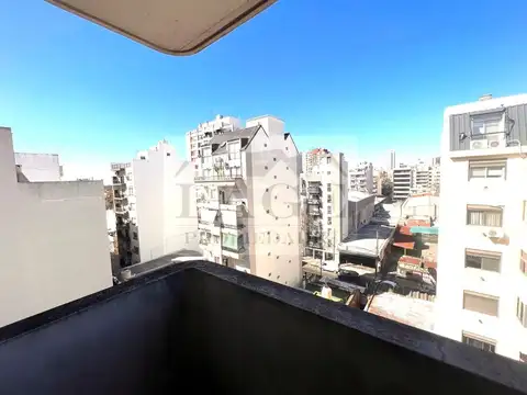 MUY BUEN DEPTO 2 AMB C/BALCON EN DUPLEX LUMINOSO BUENA VISTA